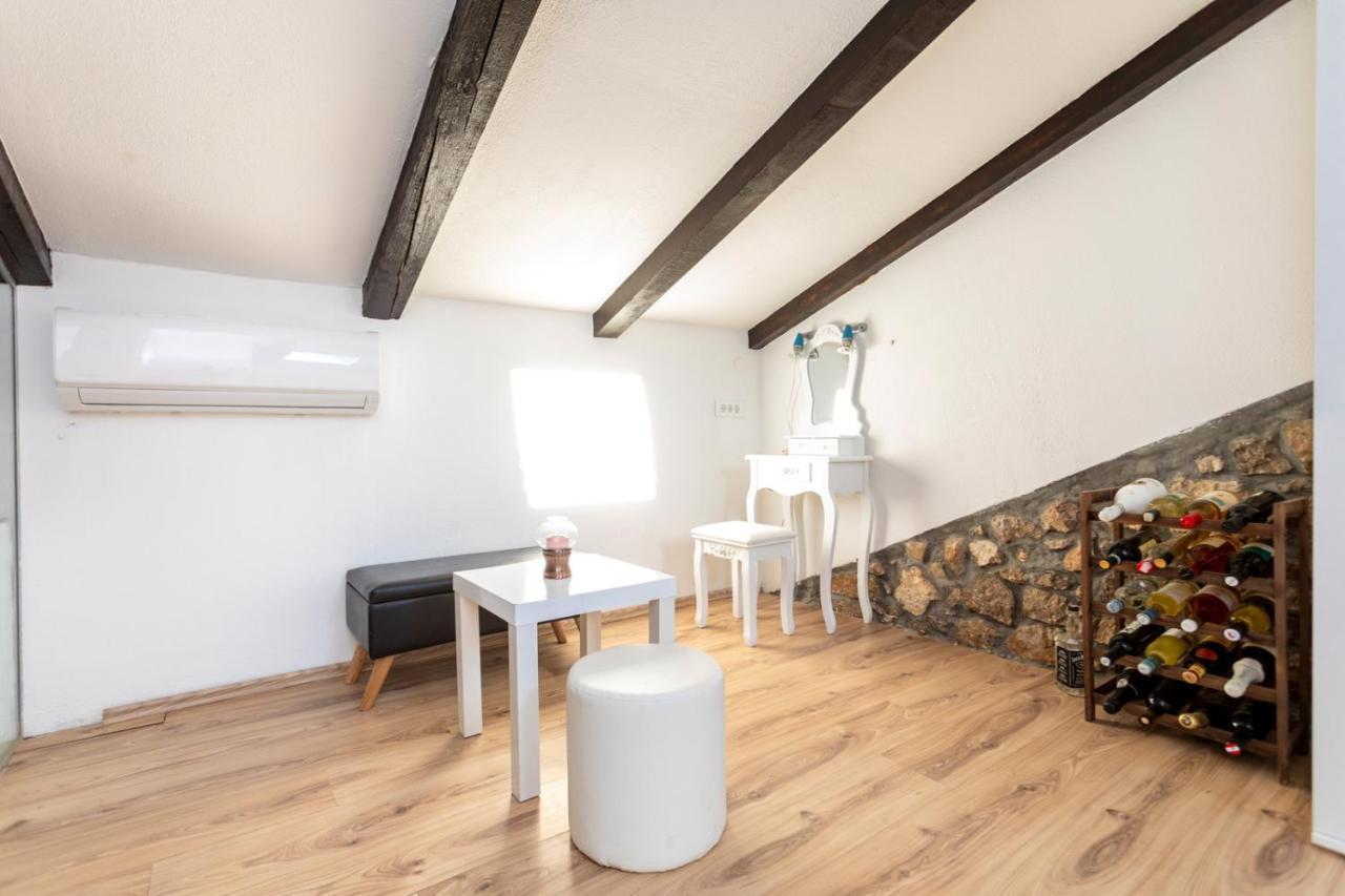 Holiday Home Casa Bianca Малинська Екстер'єр фото