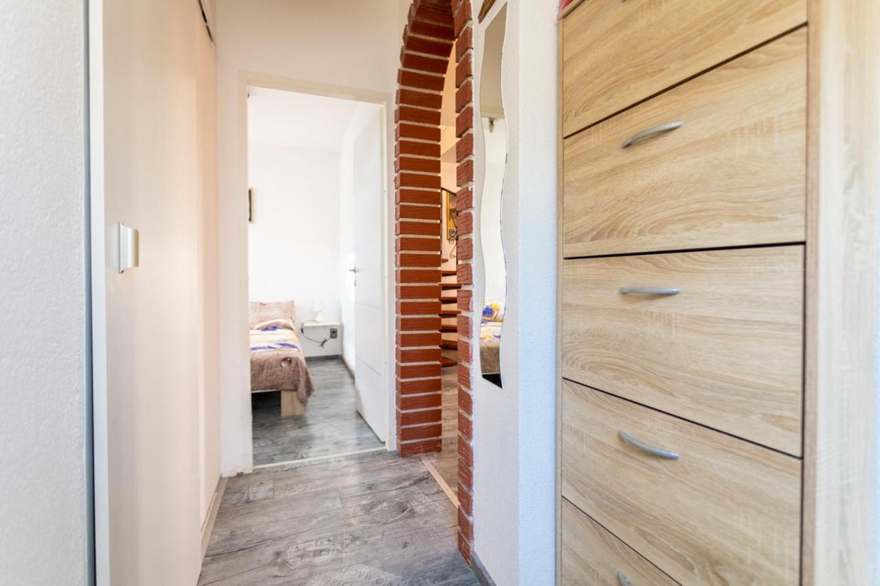 Holiday Home Casa Bianca Малинська Екстер'єр фото