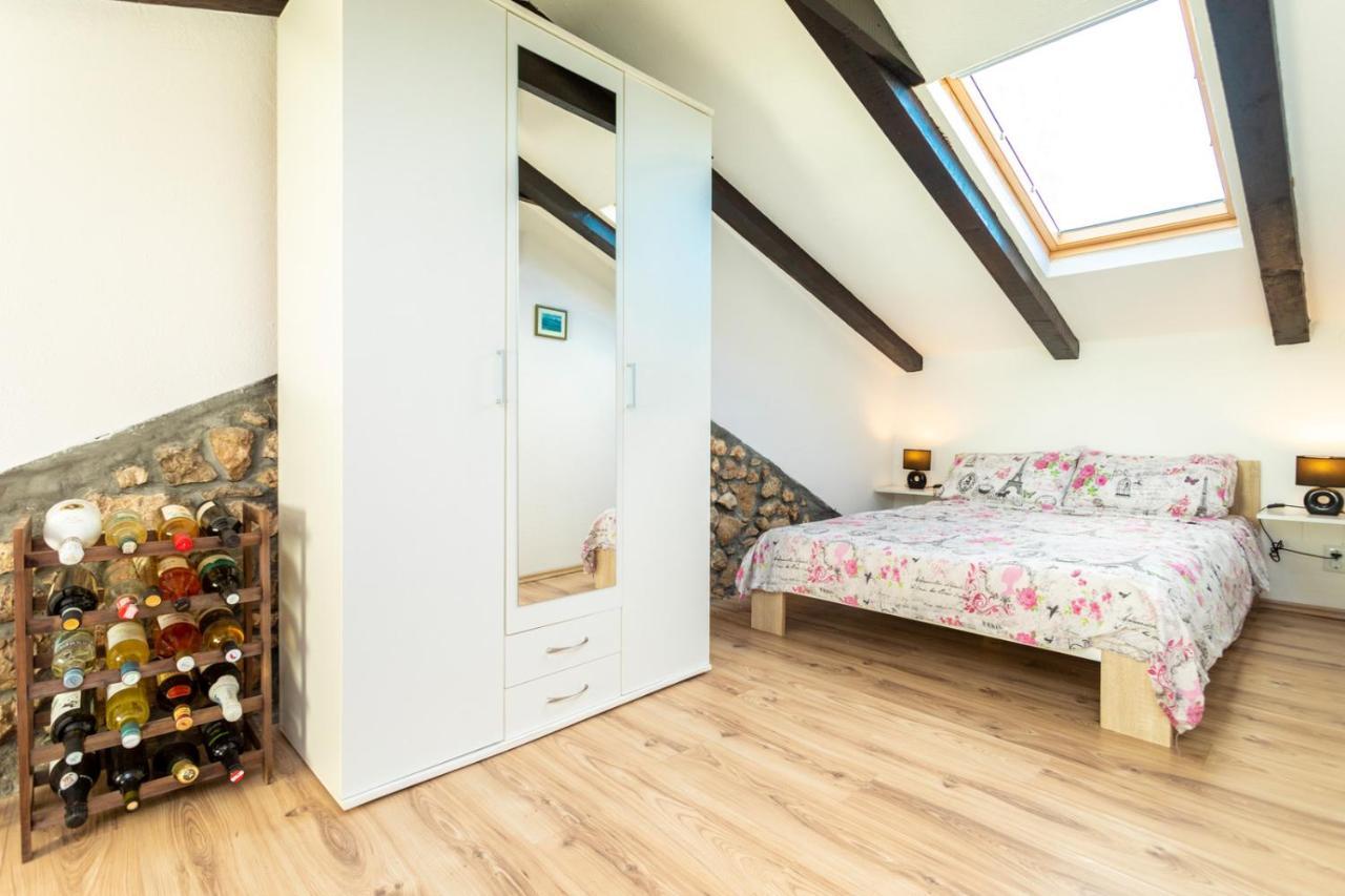 Holiday Home Casa Bianca Малинська Екстер'єр фото